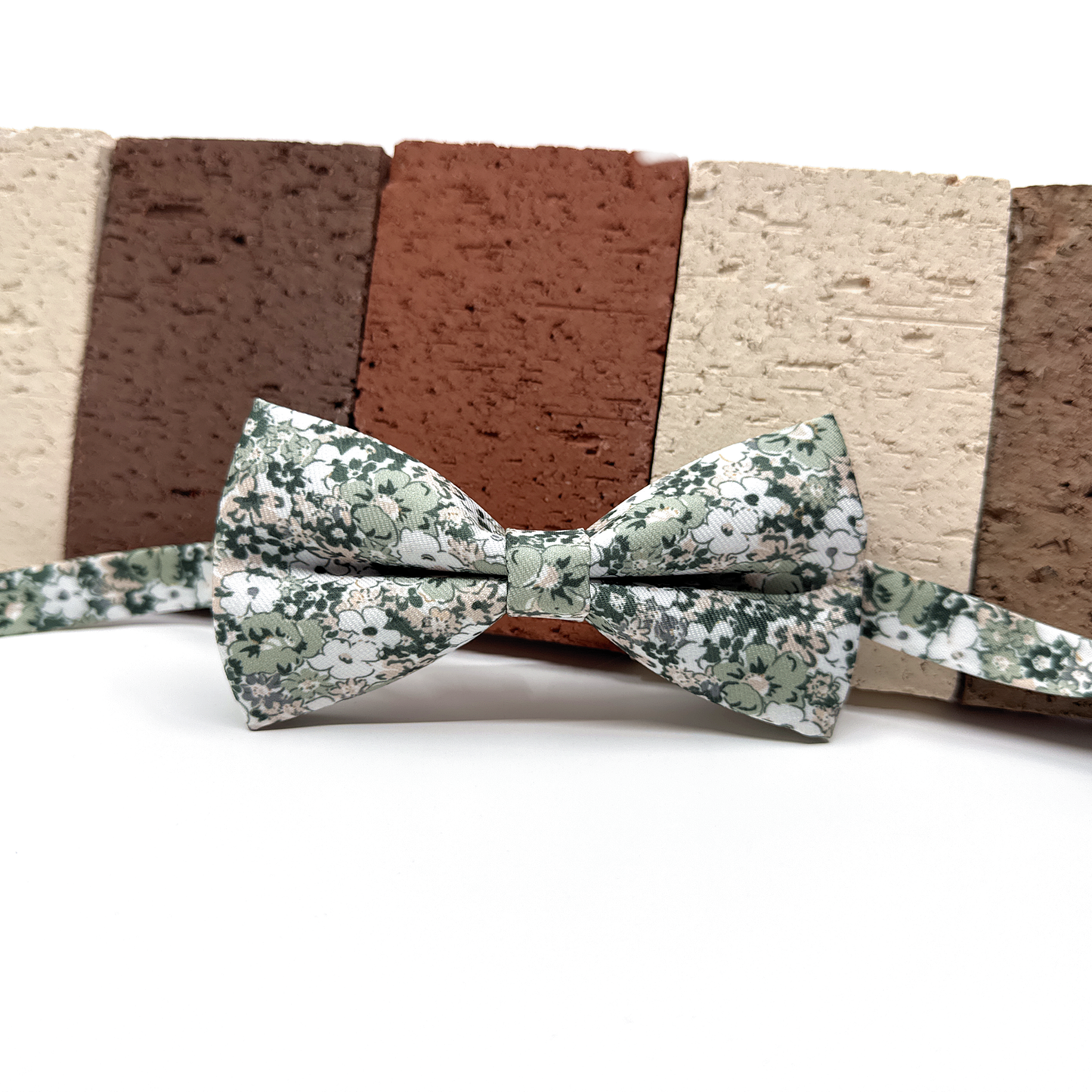 Dusty Pale Green Floral Bowtie, Wedding Floral Bowtie, Groomsmen Bowties, Wedding Bowtie