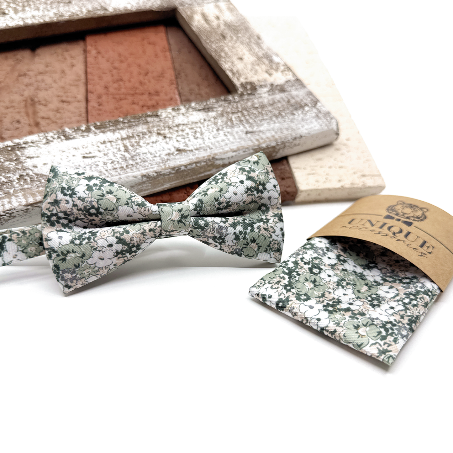Dusty Pale Green Floral Bowtie, Wedding Floral Bowtie, Groomsmen Bowties, Wedding Bowtie