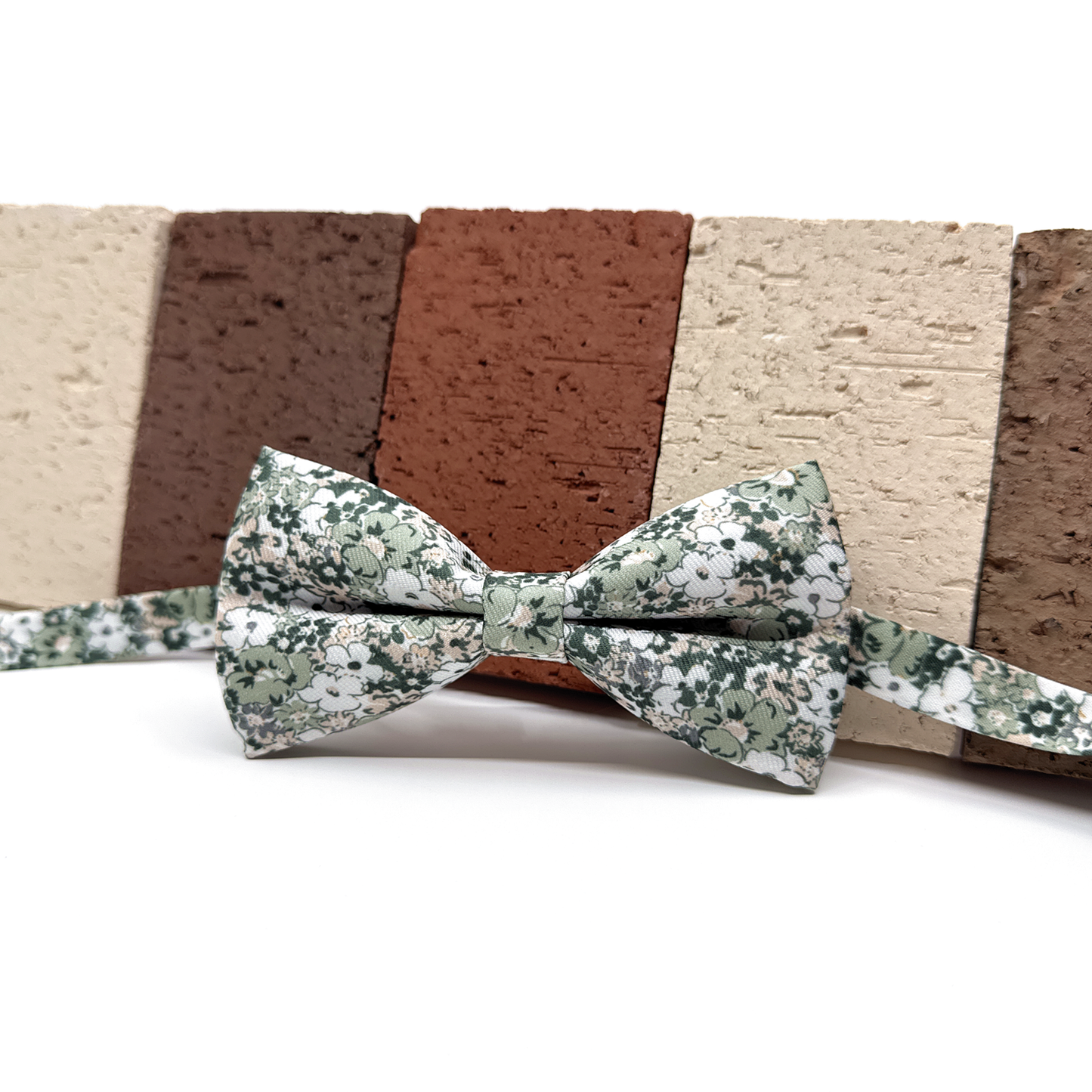 Dusty Pale Green Floral Bowtie, Wedding Floral Bowtie, Groomsmen Bowties, Wedding Bowtie
