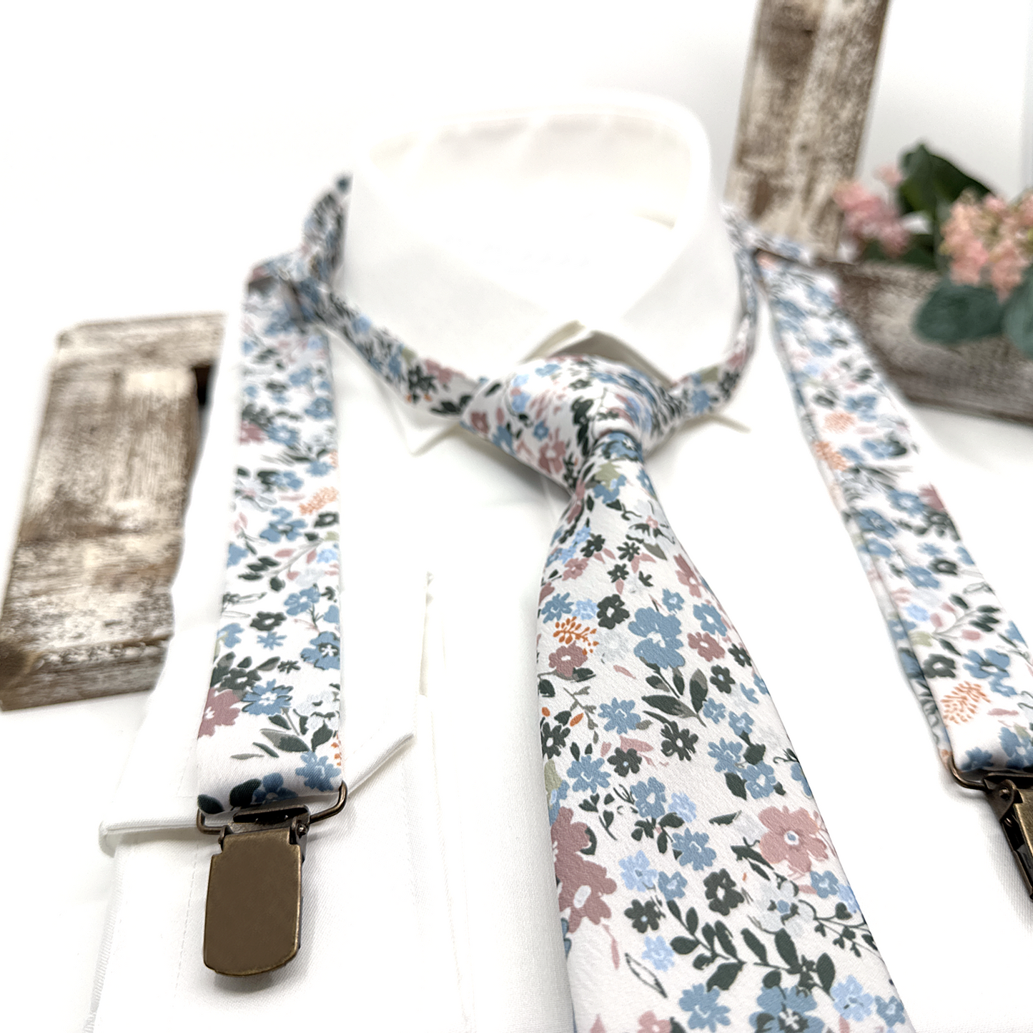 Dusty Blue Floral Suspenders, Dusty Blue Bow tie, Suspender Bowtie, Wedding Floral Suspenders