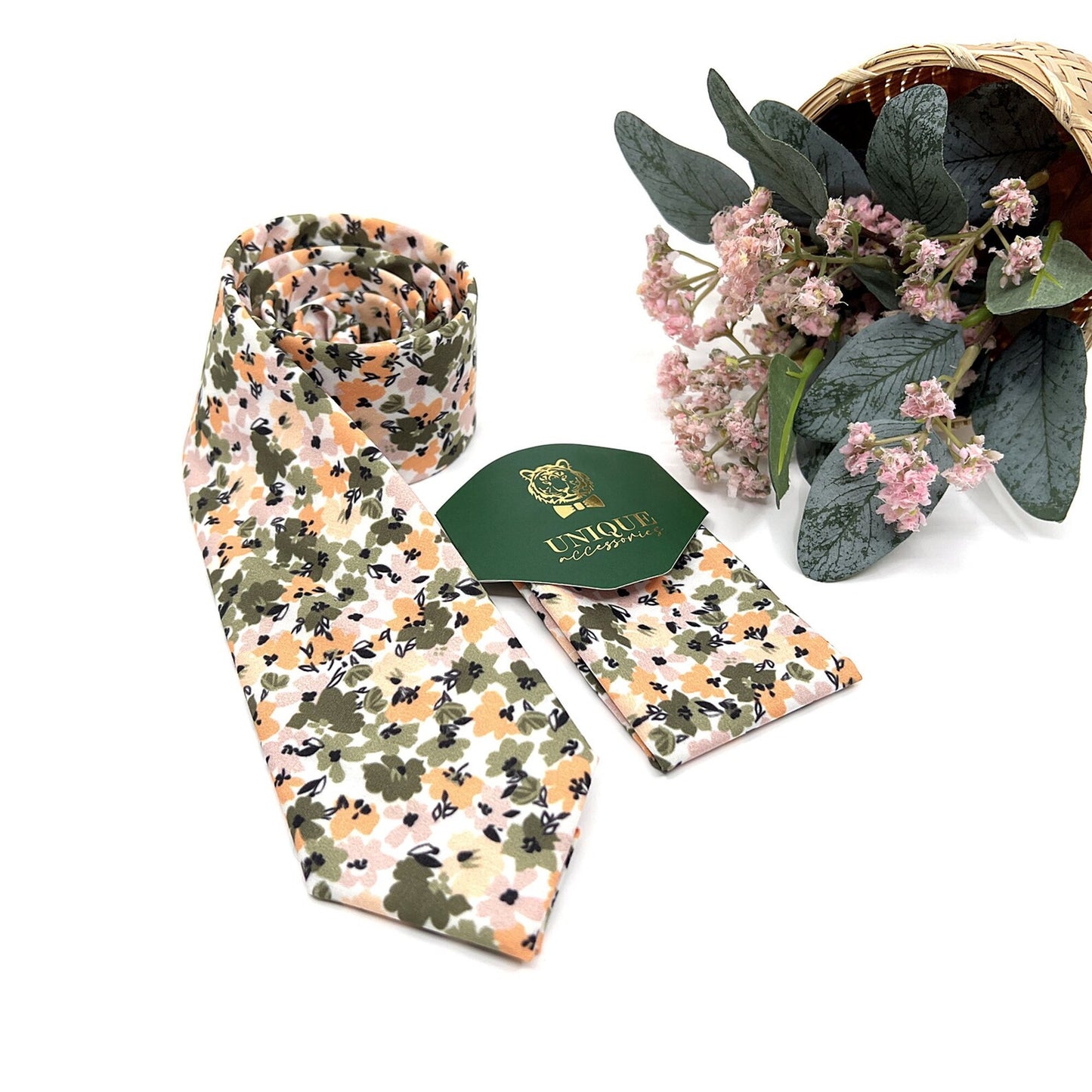 Green Floral Necktie, Groomsmen Neckties, Wedding Floral Neckties, Groom Necktie, Men Neckties