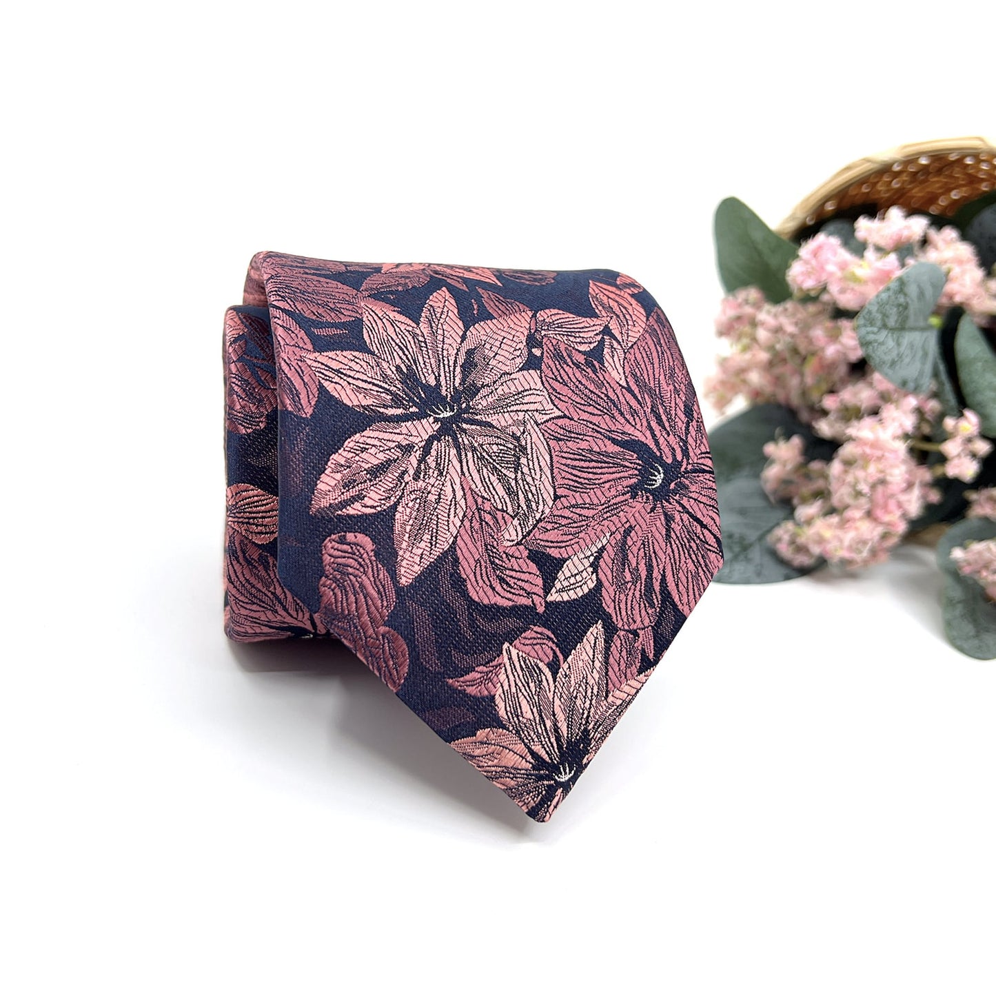Dusty Rose Floral Necktie, Mens Neckties, Wedding Necktie, Goom Necktie