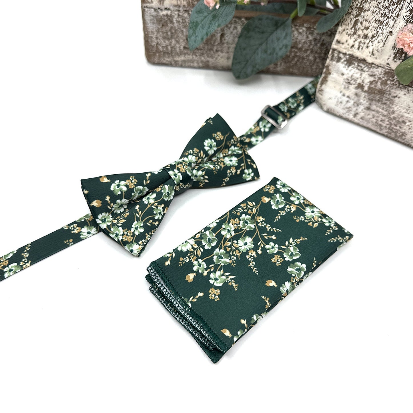 Dark Green Necktie, Floral Necktie, Wedding Floral Tie, Groomsmen Necktie